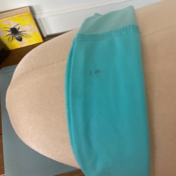 Lululemon Elevate Tank Angel Blue / Tonka Stripe Angel Blue Whiten Size 6, Small - Picture 13 of 13